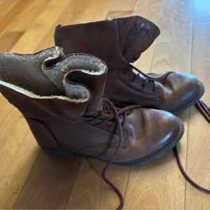 Genuine leather booties. Size7. Aldo